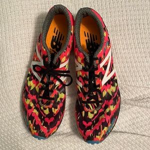 New balance indoor track spike shoes worn 1-2x basically new (without spikes!!)